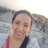 Monica Cabrera's Photo