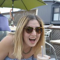 Alli Harnois的照片