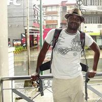 Fotos von Yann Linisa