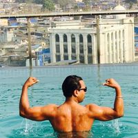 Shashi Bharti的照片