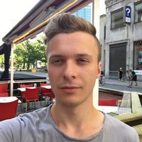 Tobias Stübinger的照片