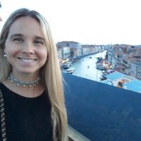 Maria Cecilia Cazenave的照片