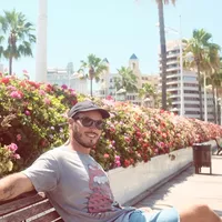 Julian Silvestri的照片