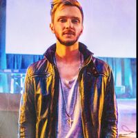 Vladimir Zelinskiy的照片