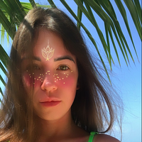 Diana Roshchenko's Photo