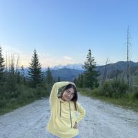 Индира Ризина的照片