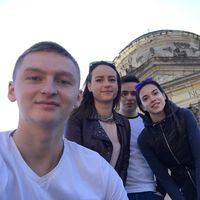 Volodymyr Kyrychenko的照片