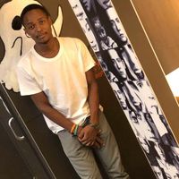 hilary kiwelu's Photo