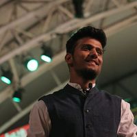 Ismail Lakdawala的照片