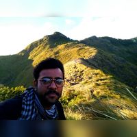 Deep ughreja的照片