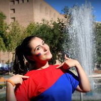 Hasmik Ghalechyan的照片