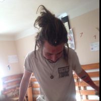 toBI  He.....'s Photo