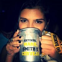 Fernanda Orlande的照片