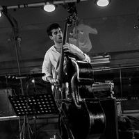 Kimon karoutzos的照片