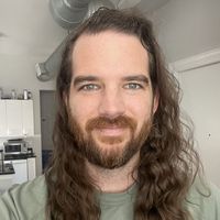 Mitchell Roemer的照片