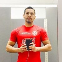 Deyvi  Bernal的照片