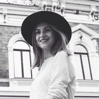 Anastassia Lavrenyuk的照片