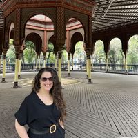 Bella Rozakis's Photo