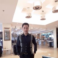 Liane Bounmalyvan的照片