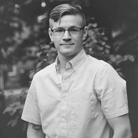 Paul Thomas的照片