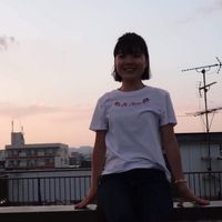 Yuna Oshita的照片