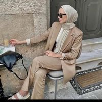 Amira Mechehoud的照片