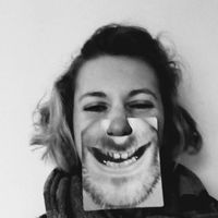 Eleonore Pinneterre的照片