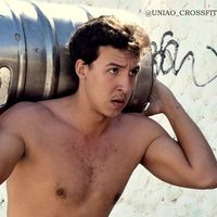 Yuri Tonelli's Photo