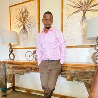 Jjunju Emmanuel Davis的照片