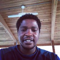 Michael Chiseni的照片