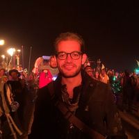 Ernesto Level的照片