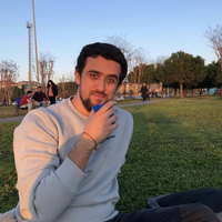 Buğra Özçelik的照片