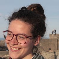 jeanne Foucault的照片