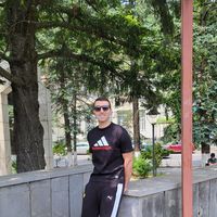 Libo Karakoziani's Photo