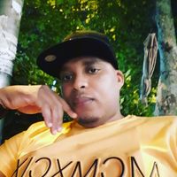 dami Samuels的照片