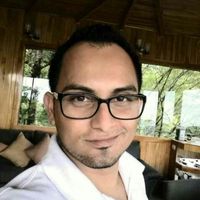 Julio  Zumbado的照片