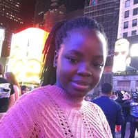 Jane Mercy Nandutu的照片