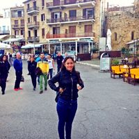 Kartika Sarii's Photo