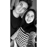 Metehan Asar's Photo