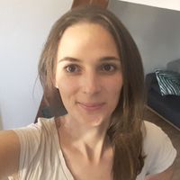 Melanie Pas Claire的照片