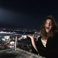 Nur Gözlüklü's Photo