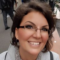 Anita Márai的照片