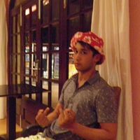 Hans Nguyen Trang的照片