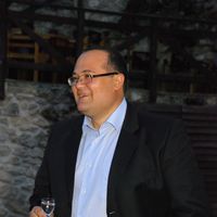 Roman Bogatov的照片