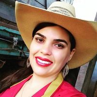 Nattânia Santos's Photo