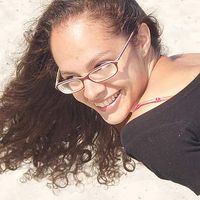 Myrna  Squire的照片