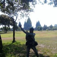 Deni Turah Partena's Photo