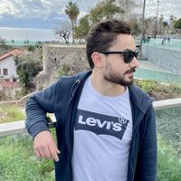 Omar Abuzakyah的照片