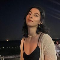 Kader Aydın的照片