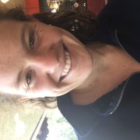 Catherine Flint的照片